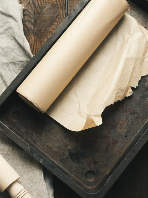 can parchment paper catch on fire